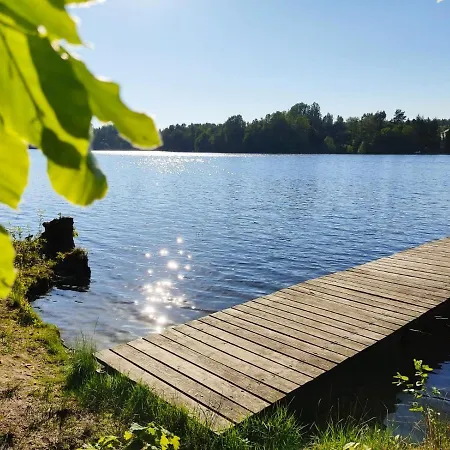 Kaszuby, Dom Nad Jeziorem * Kamien (Pomerania)
