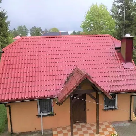 Kaszuby, Dom Nad Jeziorem